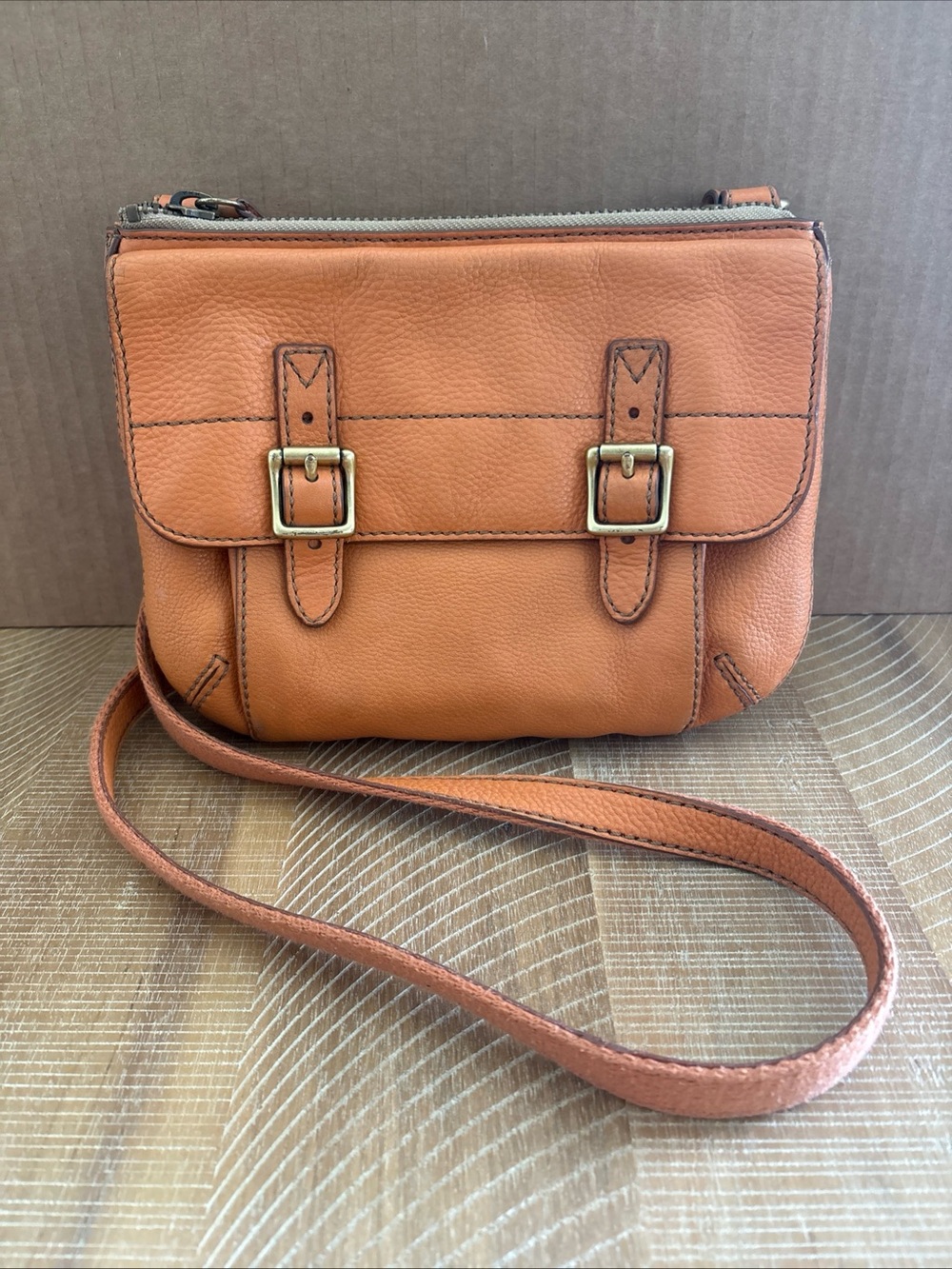 Fossil Leather Crossbody Bag Burnt Orange Women’s Purse 26” Adjustable Strap EUC